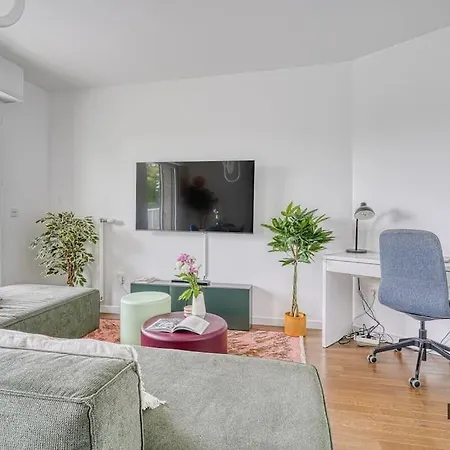 A Deux Pas De Paris - Le Convivial - 105mb Apartmán Rueil-Malmaison