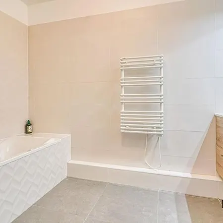 Apartmán A Deux Pas De Paris - Le Convivial - 105mb Rueil-Malmaison